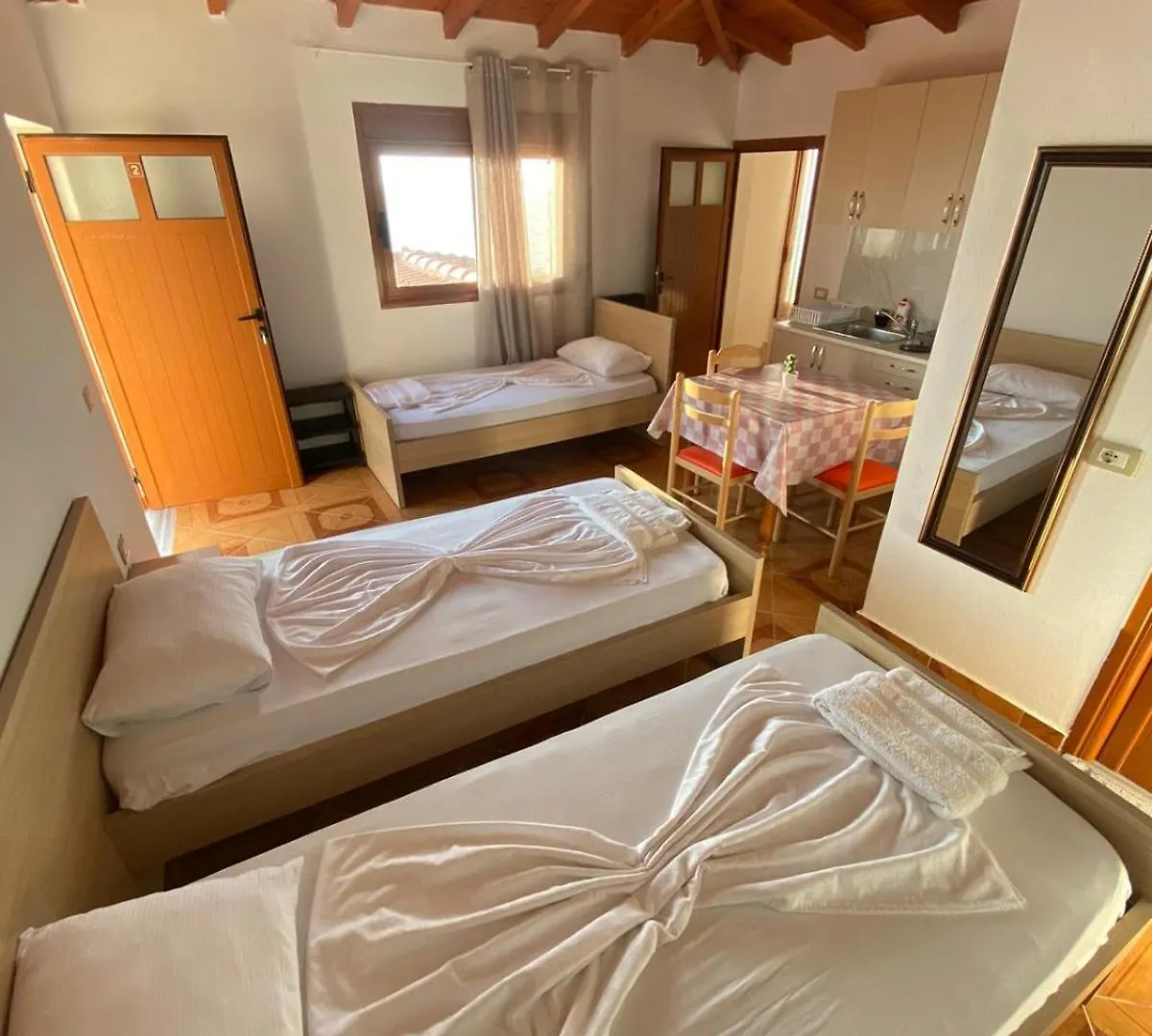 Sea View Apartments Vlore 0*,  Albania